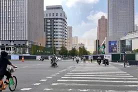 太原：青年路迎泽大街口恢复正常通行！图片