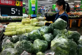 各大商超推出蔬菜包 集中配送确保当日单当日清图片