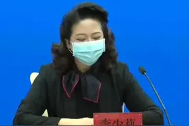 “耳钉姐”李少莉vs央视“第一位带耳环”女主播：要态度也要时尚图片