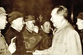 毛泽东与王震图片