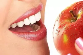 牙齿稀疏有哪些危害？图片