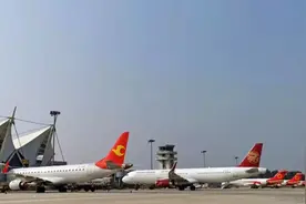 数据公布！每天2222人在岳阳三荷机场“打飞的”！附最新航班时刻表图片
