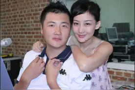 离婚13年，再看孙楠的近况，买红妹当初的离开太明智了图片