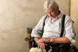 午睡会影响寿命？中老年人午睡3不要，正确做对心脏大脑都有益图片