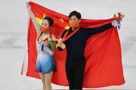 共迎纪念日！“葱桶组合”牵手15载，最美好的记忆已留在两人心间图片
