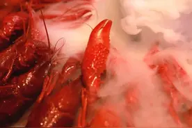 @爱吃小龙虾的你，这里的“美食江湖”一定来打卡图片