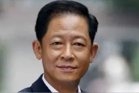 王志文潇洒情史:靠才华征服7位女神，42岁闪婚亿万富婆成“孩奴”图片