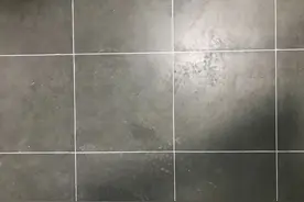 家里装修，铺木地板好，还是贴瓷砖好？别纠结了，看了再做选择图片