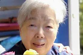 赵世炎烈士侄女赵施光逝世，生前将多年积蓄40多万元捐给武大图片