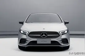 新车 | 售26.38-26.82万元，配置略有降低！新款进口奔驰A级上市图片