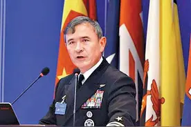 2016年，美海军首位日裔上将哈里斯，叫嚣中国今晚开战，后来怎样图片