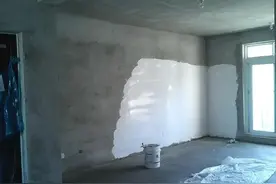 墙面腻子刮两遍三遍都行？有经验的装修工告诉你：差距不是一般大图片