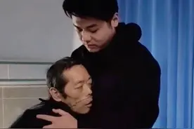 做外卖一天挣2000块，我，曾经的留学生，在父亲倒下后扛起整个家图片