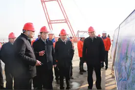 孔涛张梦生金春龙等调研G3铜陵长江公铁大桥项目建设工作图片