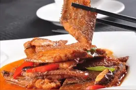 海里藏“刀”？｜那些年我们吃过的带鱼图片