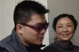 2012年，贵州女子加的男网友，4年后鉴定发现是她被拐25年的儿子图片