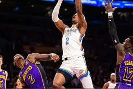 116-111！浓眉37+14，施罗德21分，湖人主场险胜雷霆迎3连胜图片