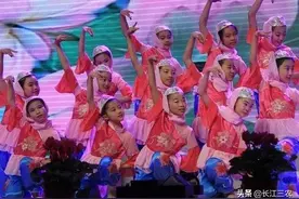记忆深刻的还是1983年“春晚”图片