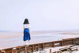 不管情人还是朋友，不联系，就真的淡了图片