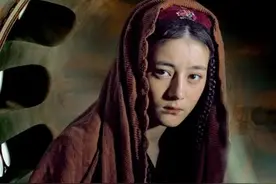 三十年河东三十年河西，曾经被冷落的小咖，如今成了内娱顶流图片