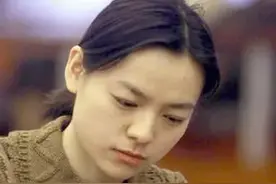 “最美棋后”诸宸，放弃中国籍远嫁卡塔尔，现今生活过得怎么样？图片