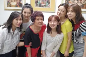 《外来媳妇本地郎》“康枝子”，为挽救康家，她立志当女导演图片