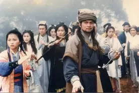 郭靖若与萧峰死斗，谁能笑到最后？金庸：只需百招，双方差距尽显图片