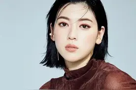 三吉彩花头发剪太短显老气，顶级神颜瞬间老去二十岁图片
