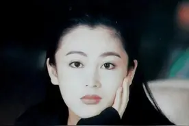 娱乐圈4位“皮像”美人，年轻时美得惊艳，就是老得太快图片