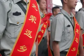 2022年，退役军人的军龄如果想要计入社保，需要准备哪些材料？图片