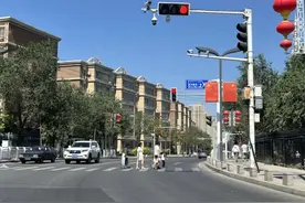 乌鲁木齐此路段信号灯有调整！常走的一定注意了图片