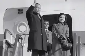 1972年日本首相访华，担心一去不回，回国对女儿说：你该去趟中国图片