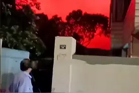 浙江舟山出现血红色天空，是何原因？是自然现象还是灾难前兆？图片