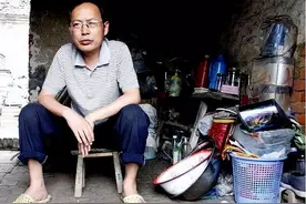 “天才”刘汉清:从哈工大退学，靠400元低保过活，他到底经历了啥图片