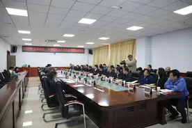 太原市尖草坪区：“中北福地 才聚草坪”2023年尖草坪区 中北高新区人才引进进校园暨民营企业服务月双选会举行图片