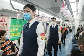 部分地铁爆发“离职潮”，员工倒贴钱上班，体不体制的都不重要了图片