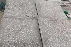 青石板材在古建园林地铺中的应用，青石板的优点和缺点说明图片