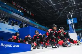 4-0！中国队击败死敌韩国队，夺得北京冬残奥会冰球项目铜牌图片
