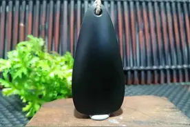 和田玉塔青和黑青玉怎么区分？图片