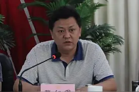 “管大熊猫”的副局长，被公诉！图片