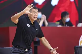 又换帅！这种烂队还有谁敢去，刘铁或加盟武汉男篮图片