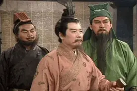 刘备麾下人才济济，却没能完成大业，毛主席：他有2个致命缺点图片