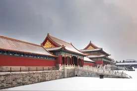观赏故宫的最佳位置在这儿，还有这儿，不用进宫，60元门票都省了图片