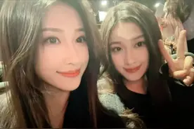 《九重紫》10位美女换上现代装，个个反差大，双生花和丫鬟太惊艳图片