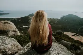 读了三遍《你当像鸟飞往你的山》，我顿悟了为什么读书能改变命运图片