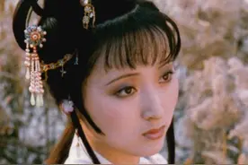 07年上亿身家的林黛玉扮演者陈晓旭病逝，临终留下遗言：我想往生图片