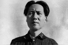 毛主席出身于将门世家，从小就练过武术，还跟许世友学过少林拳图片