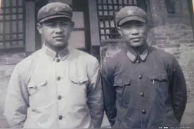 1969年12月入伍下发的“小帆布”战士冬装图片