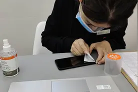 你用过几次？线下、网购的手机都有售后免费贴膜图片