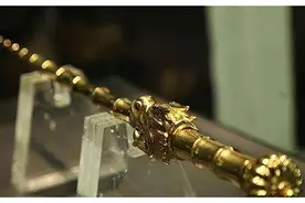 “上打昏君，下斩奸臣”的4大兵器，除了打王鞭，其余3个是啥？图片